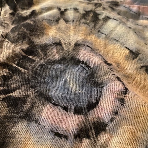 Handmade Tie Dye Shorts - Picture 4 of 7